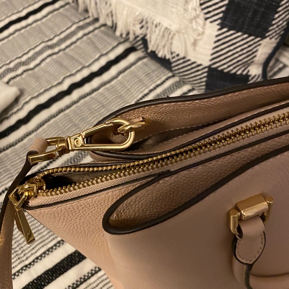 Pale Pink Michael Kors Purse - Picture 6 of 6